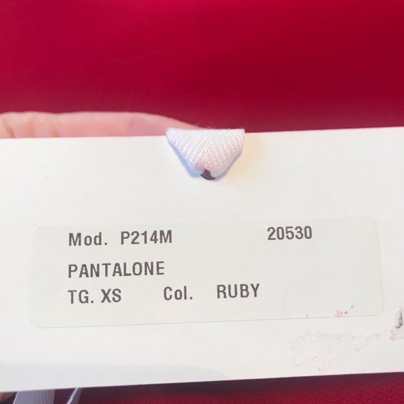 Ankle length red pants - Picture 4 of 5